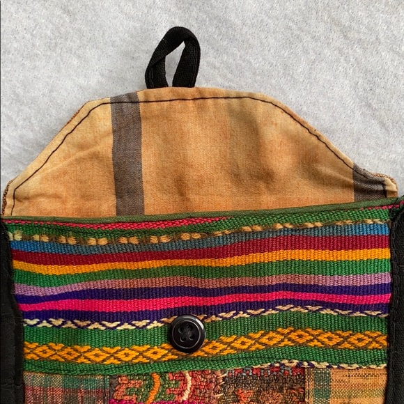 Handbag with Cross Body Strap - Picture 5 of 5